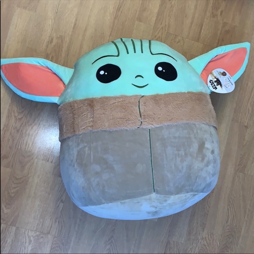 Baby Yoda “The Child” 20” Squishmallow Plush NWT